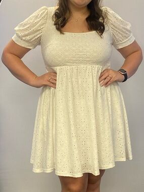 DAVI & DANI White Eyelet Mini Dress with Tie Back